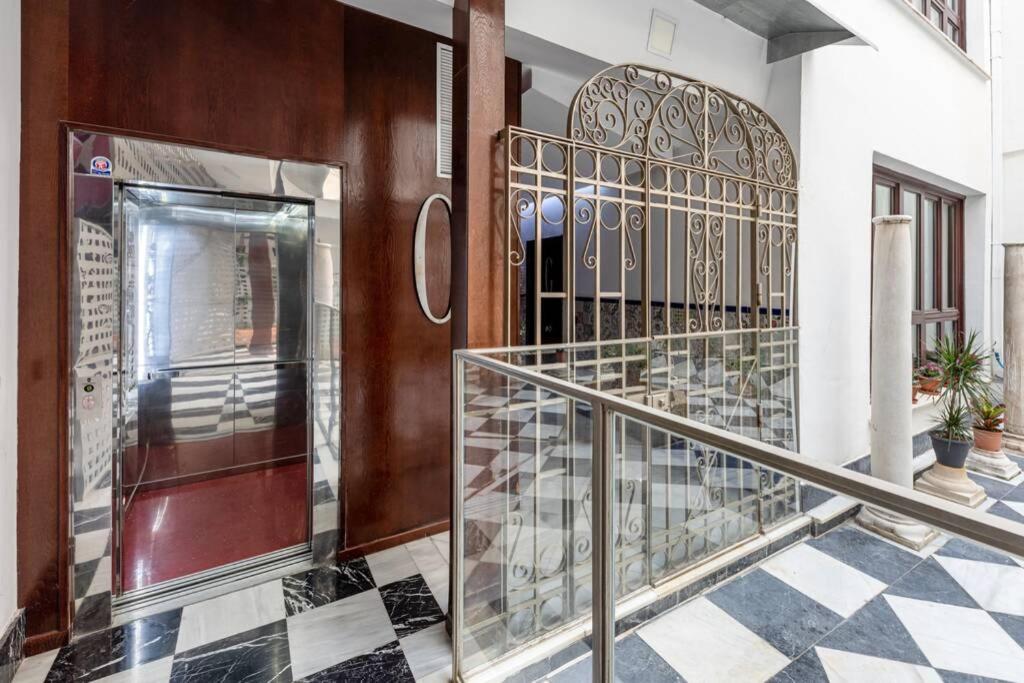 Carreterias Malaga Centro Apartment Bagian luar foto